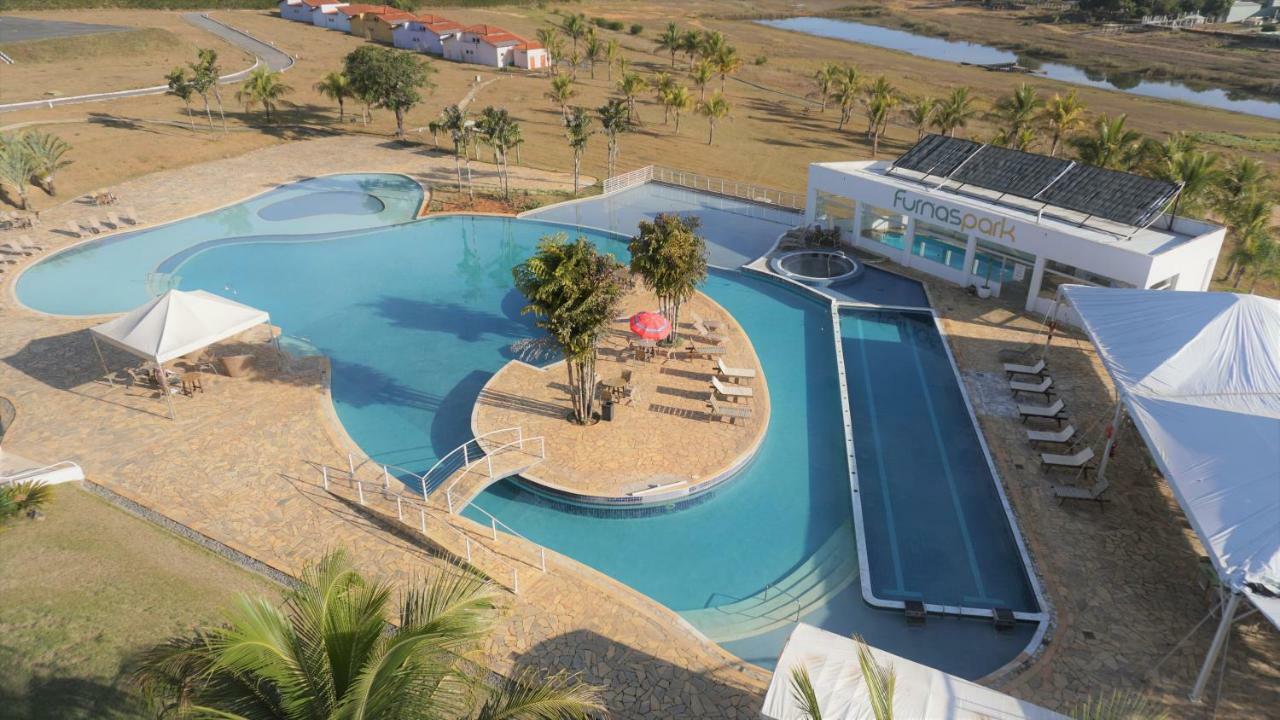 Ramada By Wyndham Furnaspark Formiga Eksteriør bilde